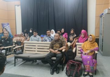 Kadis Kominfopers Inhil Buka Sosialisasi dan Bimtek Simpeldesa