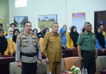 Hadiri Pelantikan BEM dan HIMA Fak. Hukum Unisi, Wabup H.Syamsuddin Uti: Berorganisasilah Dengan Baik