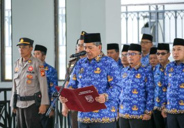 Peringati Hari Lahirnya Pancasila Bupati Siak Alfedri Memimpin Upacara