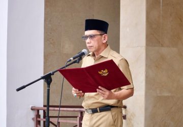 Pembina Apel Gabungan, Pj Sekda Kampar Kembali Tekankan Kedisiplinan
