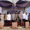 Ditandai dengan Pelatakan Batu Pertama, Pj Bupati Kampar Mhd. Firdaus Dampingi Wakapolri dan Gubri Resmikan Masjid Rosna di Perumahan Griya Setia Bangsa