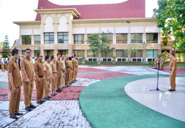 Tegakkan Disiplin, Pj Sekda Kampar Tegaskan, Selama 7 Hari Berturut-turut Tidak Hadir, THL Bisa Diputuskan Kontrak Kerja