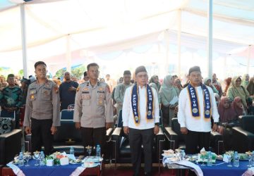 Wisuda Pondok Pesantren Daarun Nahdhah Thawalib Bangkinang, Pj Sekda Kampar: Jadilah Santri dan Santriwati yang Berakhlak Mulia dan Mandiri