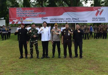 Polres Muara Enim gelar Apel Ketua Satkamling dan Launching Polisi Rw di Lapangan Merdeka