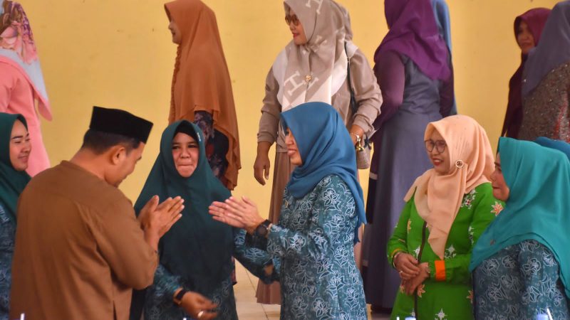 Pj. Ketua TP. PKK Kabupaten Kampar Kunjungi Desa Kumantan Dalam Rangka Persiapan HKG PKK 2023