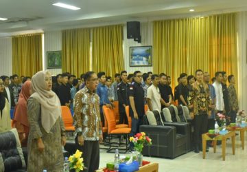 Buka Pelatihan Karya Ilmiah Penulisan Artikel, Azwan Apresiasi Politeknik Kampar