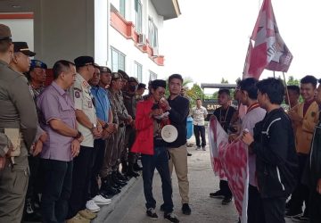 Sambut Aksi Mahasiswa & Pemuda, Ketua DPRD Inhil Jelaskan Secara Detail Soal Jembatan Sungai Piring