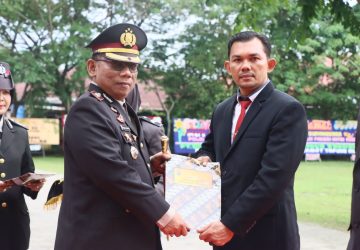 Pj Bupati Kampar Ikuti Upacara Peringatan Hari Bhayangkara Ke-77 Tahun 2023, Polri Presisi Untuk Negeri Dalam Menyongsong Tahun Pemilu 2024