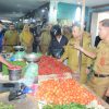 Pastikan Kesedian Bahan Pokok dan Stabil Harga di Pasar, Bupati Bengkalis Lakukan Sidak