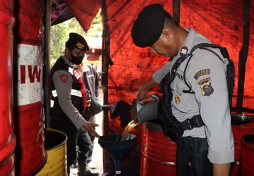 Gudang Penyimpanan BBM Ilegal Disidak Tim Gabungan Polres Muara Enim
