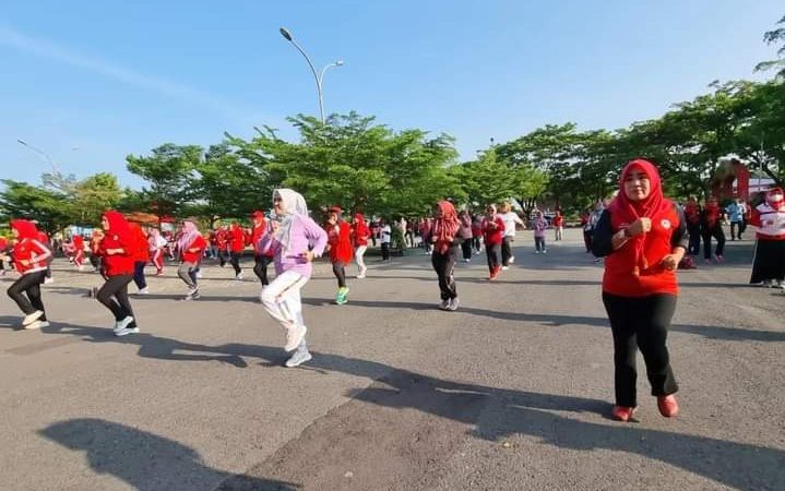 Ketua YJI Lampung Selatan Rutin Senam Jantung Sehat Bersama Masyarakat
