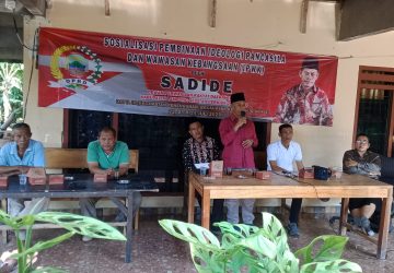 Anggota DPRD Lamsel Sadide Sosialisasikan Ideologi Pancasila dan Wasbang Kepada Masyarakat Desa Sumur