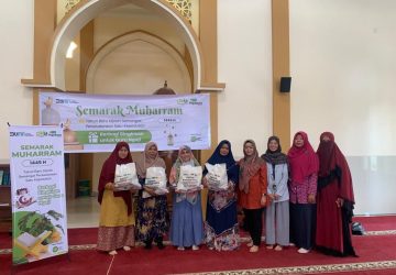 Momentum Bulan Muharram PT. Pegadaian Syariah Cabang Soebrantas bersama IZI Riau Meriahkan Semarak Muharram Berbagi Bingkisan Guru Ngaji