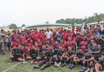 Tim Sepak Bola Bupati FC Berhasil Menjadi Juara Setelah Mengalahkan Tim KONI FC di Partai Final
