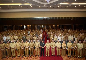 Wujudkan Sinergitas Pembangunan dan Ciptakan Pemilu Damai, Bupati Inhil HM WARDAN Ikuti Rakor Bersama Gubri