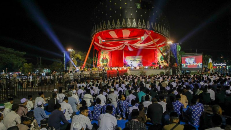 Puncak Hari Jadi Ke-511, Bupati Kasmarni Doakan Keberkahan Negeri Junjungan Pada Tausyiah dan Zikir Kebangsaan