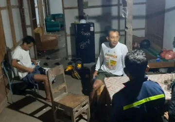 Dua Perahu Tenggelam Diterjang Badai Empat Nelayan Hilang