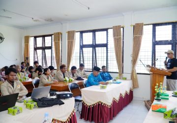 Usai Laksanakan KKN-PPM di Kampar Kiri Hulu, Pemkab Kampar Lepas 29 Mahasiswa/i UGM Yogyakarta