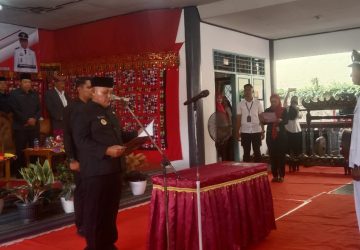 Bupati Lamsel Melantik dan Mengambil Sumpah Jabatan Kades PAW Desa Kecapi Periode 2019-2025