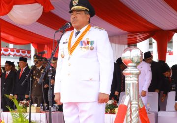 Peringati HUT-RI ke78 Bupati Siak Alfedri sebagai Inspektur Upacara