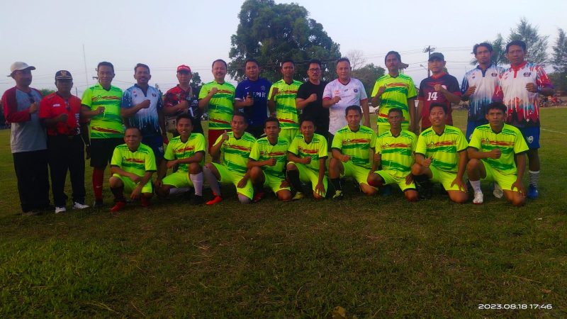 Disdik Lamsel Wilayah Kec. Way Panji Gelar Pertandingan Persahabatan Sepak Bola