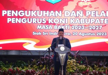 Ketua KONI Riau Lantik Pengurus KONI Siak Periode 2023-2027