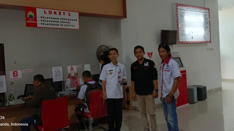 Kadis Dukcapil Edi Firnandi: Pelayanan KTP El Saat Ini di Lamsel, Wajib Terapkan Aplikasi IKD