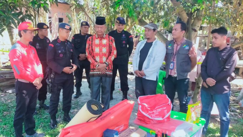 Pemko Langsa Salurkan Bantuan Masa Panik Bagi Korban Kebakaran
