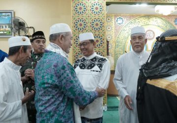 Bupati HM Wardan Sambut Kedatangan 44 Jemaah Haji Kloter Terakhir Kabupaten Indragiri Hilir