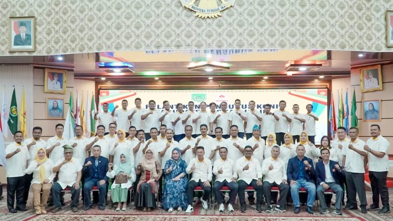 Pengurus KONI Rohil yang Baru Resmi Dilantik, Bupati Minta Prestasi Olahraga Makin Meningkat