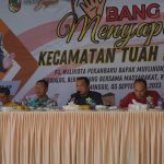 Bang Uun Menyapa Warga Tuah Madani di Perumahan Damai Langgeng