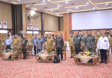 Pejabat dan Anggota DPRD Pekanbaru Ikuti Sosialisasi Pengendalian Gratifikasi Bersama KPK RI