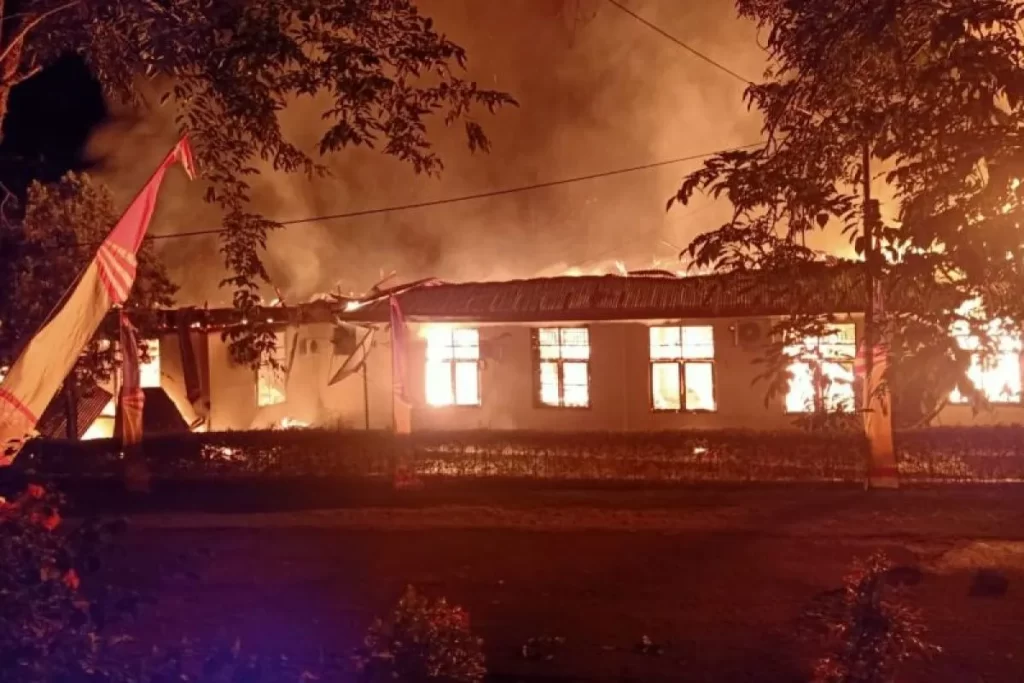 Polisi Selidiki Terbakarnya Kantor Kemenag Jayapura