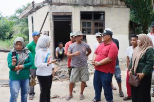 Sempatkan Diri Kunjungi dan Santuni Warga Tak Mampu, drg. Yusi Firdaus : Gotong Royong Dalam Upaya Mengentaskan Kemiskinan Ekstrim