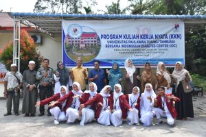 Resmikan Rumah Diabetes dan Lepas Mahasiswa KKN UP Tuanku Tambusai di Desa Pantai Cermin, drg. Yusi Firdaus : Penting Jaga Pola Hidup Sehat Untuk Tingkatkan Kualitas Hidup