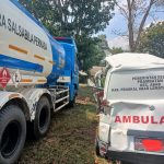 Laka Lantas Mobil Ambulance Pembawa Jenazah Bertabrakan Dengan Mobil Tangki
