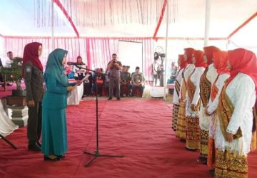 Ketua TP-PKK Desa di Kecamatan Ketapang Dilantik, Winarni Pinta Segera Menyusun Program Kerja