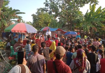 Bak Seperti Raja yang Baru Dinobatkan, Sutrisno Usai Dilantik Langsung Disambut Ribuan Warganya