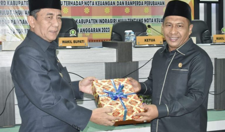 Wabup Indragiri Hulu Hadiri Rapat Paripurna Dewan  Ranperda APBD Perubahan Tahun Anggaran 2023 