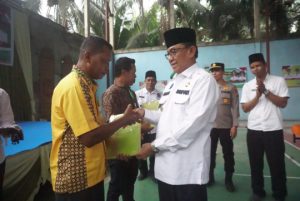Bupati Inhil HM Wwrdan Buka Bimtek RT RW se-Kecamatan Kempas Tahun 2023