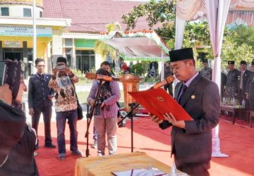 Bupati Rohil Afrizal Sintong Melantik Jabatan Struktural Pengawas, Pjs Penghulu dan Kepala Puskesmas