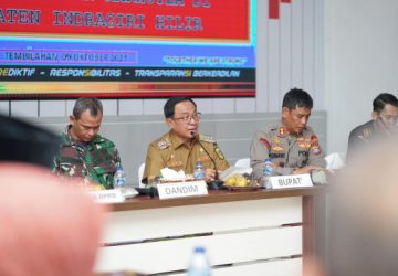 Bupati Inhil HM Wardan Ajak Seluruh Masyarakat dan Instansi Terkait Berkolaborasi Tangani Karlahut