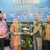 Bantuan Keuangan, Bupati Kasmarni Komitmen Tingkatan Pembangunan 1 Miliar 1 Desa