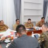 Pimpin Rapat Persiapan Pemilukada Serentak 2024, Pj Bupati Kampar Harapkan Pemilukada Berjalan Lancar dan Sukses