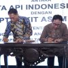 Tingkatkan Sinergisitas, KAI dan PTBA Tanda Tangani Perjanjian Angkutan Batu Bara