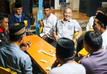 Bermalam Minggu di Desa Kaliberau, Serap Aspirasi Hingga Maen Gaple Bareng Warga