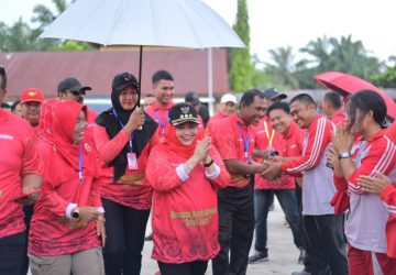 Buka Turnamen Sepak Bola Piala Bupati IGORNAS CUP II, Bupati Minta Jaring Bibit Sepak Bola Berbakat