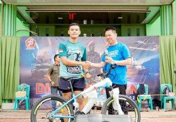 Didampingi Dandim, Bupati Rohil Lepas Ratusan Peserta Fun Run 5K Meriahkan HUT ke-78 TNI Oleh Kodim 0321 Rohil