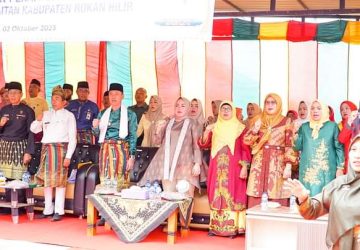 HUT ke-13 Kecamatan Pekaitan Berlangsung Meriah, Bupati Rohil Sampaikan Arahan