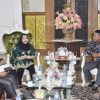 Jelang Pesta Demokrasi 2024, Bupati Bengkalis Kasmarni Terima Audiensi dan Silaturahmi Ketua Bawaslu Bengkalis